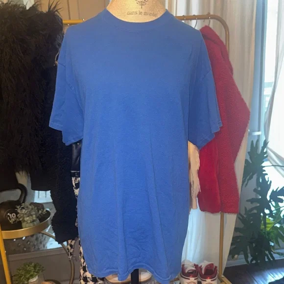 Gildan Classic Blue Short Sleeve Tee Men’s Large Basic T-Shirt - Picture 1 of 5